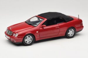 Mercedes CLK A208 Kabriolet Rdeča Anson 1:18 30338 Kovina