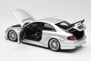 Mercedes AMG CLK DTM Srebrn Kyosho 1:18 B66962271 Kovina – slika 5 od 8
