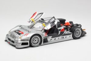 Mercedes CLK GTR #11 Warsteiner AMG FIA GT 1997 Maisto 1:18 B66005232 Kovina – slika 2 od 8