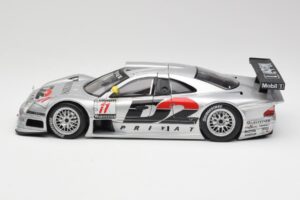 Mercedes CLK GTR #11 Warsteiner AMG FIA GT 1997 Maisto 1:18 B66005232 Kovina – slika 4 od 8