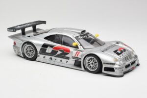 Mercedes CLK GTR #11 Warsteiner AMG FIA GT 1997 Maisto 1:18 B66005232 Kovina – slika 6 od 8