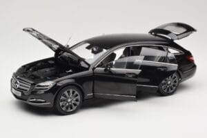 Mercedes CLS Shooting Brake X218 Obsidian Black Norev 1:18 B66960115 Kovina – slika 2 od 8