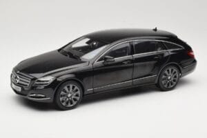 Mercedes CLS Shooting Brake X218 Obsidian Black Norev 1:18 B66960115 Kovina