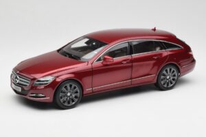 Mercedes CLS Shooting Brake X218 Thulite Rdeč Norev 1:18 B66960116 Kovina