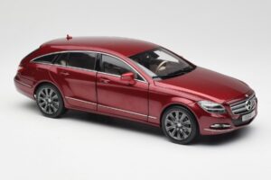 Mercedes CLS Shooting Brake X218 Thulite Rdeč Norev 1:18 B66960116 Kovina – slika 6 od 8