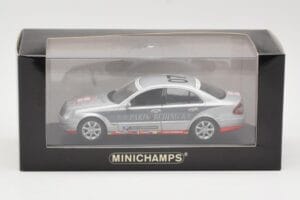 Mercedes E-Class W211 #7 Team AutoBild Paris-Beijing 2006 Replacement Box Minichamps 1:43 MB001 Kovina – slika 4 od 4