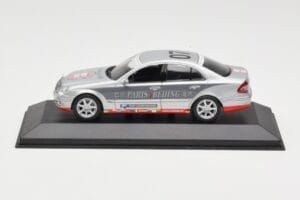 Mercedes E-Class W211 #7 Team AutoBild Paris-Beijing 2006 Replacement Box Minichamps 1:43 MB001 Kovina