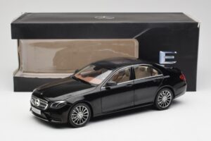 Mercedes E-Class W213 Obsidian Črn iScale 1:18 B66960380 Kovina – slika 8 od 8