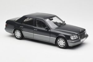 Mercedes E320 W124 Nautik Modra Metallic Dealer Edition AUTOart 1:18 B66040508 Kovina – slika 6 od 8