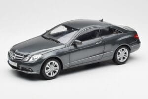Mercedes E500 C207 Coupe Tenoric Siv Norev 1:18 183540 Kovina