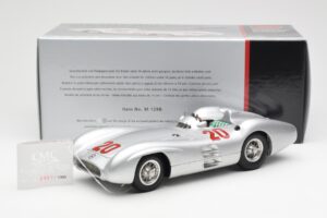 Mercedes W196 Streamliner #20 K. Kling French GP 1954 CMC 1:18 M-128B Kovina – slika 6 od 6
