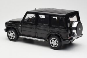 Mercedes G 500 W463 Črn Dealer Edition AUTOart 1:18 B66962143 Kovina – slika 7 od 8