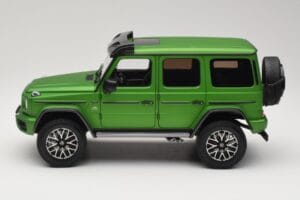 Mercedes G 63 AMG 4x4 Squared Green Hell Magno Almost Real 1:18 820821 Kovina – slika 4 od 8