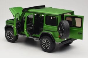 Mercedes G 63 AMG 4x4 Squared Green Hell Magno Almost Real 1:18 820821 Kovina – slika 5 od 8