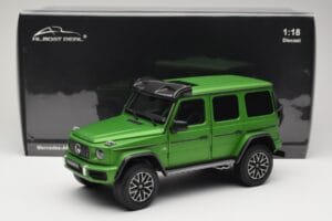 Mercedes G 63 AMG 4x4 Squared Green Hell Magno Almost Real 1:18 820821 Kovina – slika 8 od 8