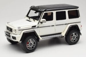 Mercedes G 63 AMG 4x4 Squared Polar White Almost Real 1:18 820203 Kovina