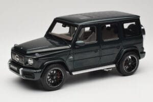 Mercedes G 63 AMG W463 Green Metallic Minichamps 1:18 110037066 Kovina