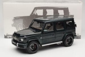 Mercedes G 63 AMG W463 Green Metallic Minichamps 1:18 110037066 Kovina – slika 8 od 8