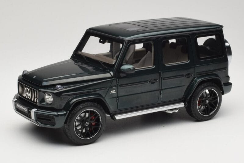 Mercedes G 63 AMG W463 Green Metallic Minichamps 1:18 110037066 Kovina