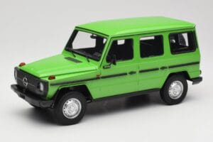 Mercedes G-Class W460 LWB Zelen Minichamps 1:18 155038101 Kovina