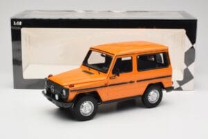 Mercedes G-Class W460 SWB Oranžen Minichamps 1:18 155038000 Kovina – slika 6 od 6