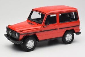 Mercedes G-Class W460 SWB Rdeč Minichamps 1:18 155038002 Kovina