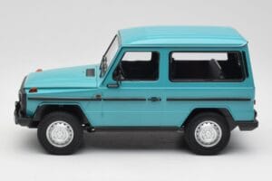 Mercedes G-Class W460 SWB Turkizna Minichamps 1:18 155038001 Kovina – slika 3 od 6