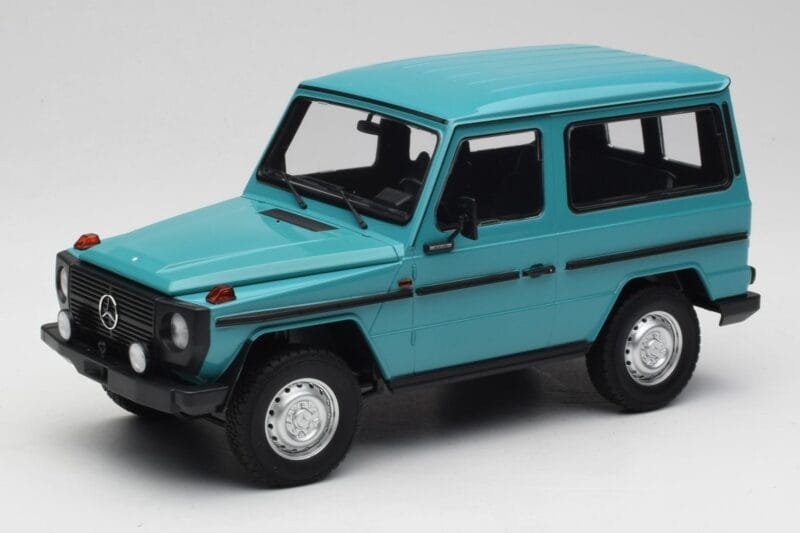 Mercedes G-Class W460 SWB Turkizna Minichamps 1:18 155038001 Kovina