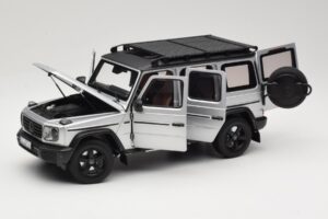Mercedes G-Class W463 Iridium Silver Norev 1:18 183030 Kovina – slika 2 od 8