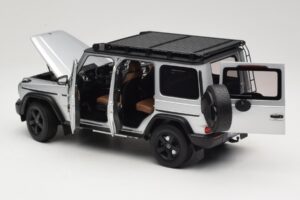 Mercedes G-Class W463 Iridium Silver Norev 1:18 183030 Kovina – slika 5 od 8
