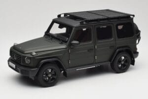 Mercedes G-Class W465 Olivna Norev 1:18 B66960662 Kovina