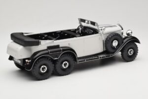 Mercedes G4 W31 Bel MCG 1:18 MCG18208 Kovina – slika 2 od 6