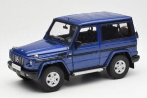 Mercedes G500 W463 SWB Modra AUTOart 1:18 76114 Kovina