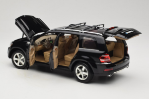 Mercedes GL X164 Tanzanite Blue Minichamps 1:18 B66962335 Kovina – slika 5 od 8