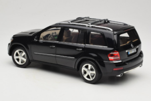 Mercedes GL X164 Tanzanite Blue Minichamps 1:18 B66962335 Kovina – slika 7 od 8