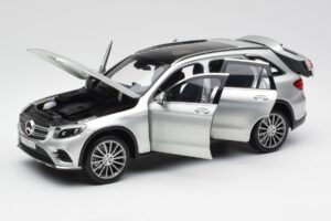 Mercedes GLC X253 Iridium Srebrna Norev 1:18 B66960363 Kovina – slika 2 od 8