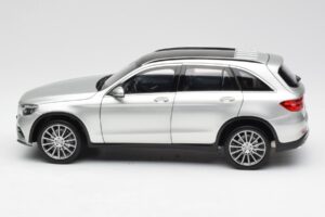Mercedes GLC X253 Iridium Srebrna Norev 1:18 B66960363 Kovina – slika 4 od 8