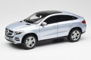 Mercedes GLE Coupe C292 Diamond Srebrna Norev 1:18 B66960358 Kovina