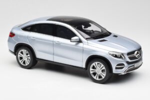 Mercedes GLE Coupe C292 Diamond Srebrna Norev 1:18 B66960358 Kovina – slika 6 od 8