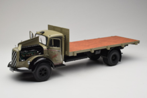 Mercedes L6600 Rungewagen Siv Črn Minichamps 1:18 109031050-R1 Kovina – slika 2 od 9