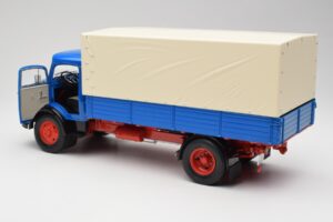 Mercedes L911 Modra Schuco 1:18 450044800 Kovina – slika 5 od 8