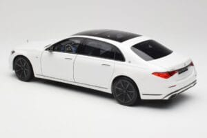 Mercedes Maybach S 680 X223 Diamond White Norev 1:18 B66960666 Kovina – slika 7 od 8