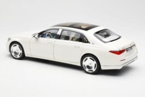 Mercedes Maybach S680 4Matic X223 Diamond Bel Norev 1:18 183918 Kovina – slika 7 od 8