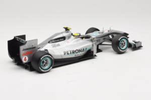 Mercedes MGP W01 #4 N. Rosberg Mercedes GP 2010 Minichamps 1:18 110100004 Kovina – slika 2 od 7