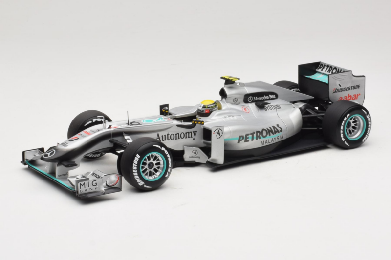 Mercedes MGP W01 #4 N. Rosberg Mercedes GP 2010 Minichamps 1:18 110100004 Kovina