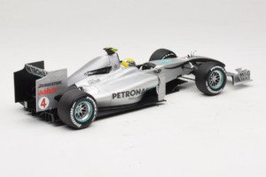 Mercedes MGP W01 #4 N. Rosberg Mercedes GP Showcar 2010 Minichamps 1:18 150100074 Kovina – slika 2 od 7