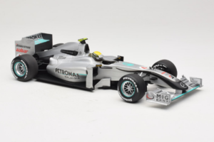 Mercedes MGP W01 #4 N. Rosberg Mercedes GP Showcar 2010 Minichamps 1:18 150100074 Kovina – slika 4 od 7