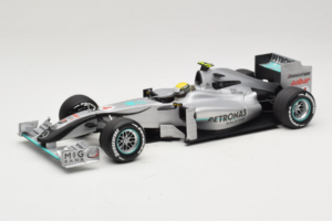 Mercedes MGP W01 #4 N. Rosberg Mercedes GP Showcar 2010 Minichamps 1:18 150100074 Kovina