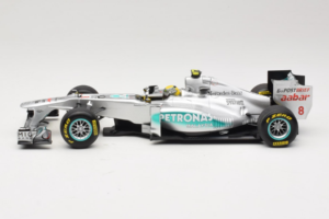 Mercedes MGP W02 #8 N. Rosberg Mercedes GP 2011 Minichamps 1:18 110110008 Kovina – slika 3 od 7