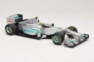 Mercedes MGP W02 #8 N. Rosberg Mercedes GP 2011 Minichamps 1:18 110110008 Kovina – slika 4 od 7